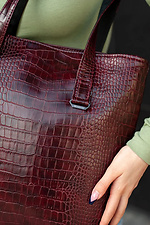 Burgundy shopper bag made of eco-leather under a crocodile SGEMPIRE 8015549 photo №3
