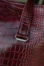 Burgundy shopper bag made of eco-leather under a crocodile SGEMPIRE 8015549 photo №4