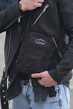 Male Messenger Young Black Without 8049552 photo №1