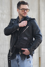 Male Messenger Young Black Without 8049552 photo №2
