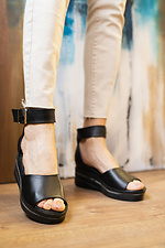 Black leather peep toe platform sandals  8018553 photo №10