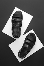 Мужские кожаные сандали на липучках черного цвета  4205555 фото №1