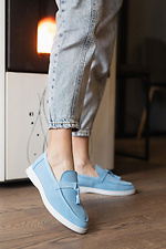 Loafer aus blauem Wildleder mit Quasten  8018572 Foto №1