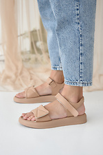 Offene Sandalen mit Klettverschluss für Damen in Beige  8019576 Foto №10