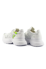 Женские кожаные кроссовки белого цвета перфорированные на платформе 8018580 фото №4
