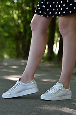 Summer light sneakers made of genuine leather with glitter and pearls Las Espadrillas 4101596 photo №7