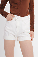 Beige women's short shorts made of quality cotton  4014620 photo №2