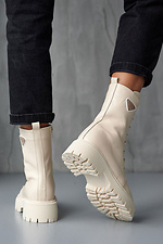 Демисезонные женские ботинки из светлой натуральной кожи со шнурками  8019631 фото №4