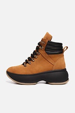 Women's winter boots in sports style on a massive platform  4205639 photo №1