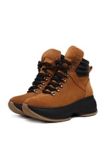 Women's winter boots in sports style on a massive platform  4205639 photo №2