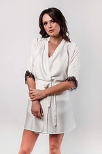 White short wrap dressing gown with lace L'amore 4026647 photo №1