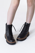 Winter women's ankle boots on a massive platform 4205655 photo №5