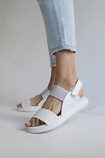 White leather open sandals with shiny elastic band  8018660 photo №4