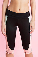 Women's sports leggings in black shortened length with inserts Gisela 4028679 photo №1
