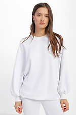 Knitted oversized white sweater with puffed sleeves Garne 3039681 photo №1