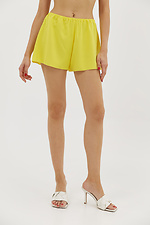 Gelbe Pyjama-Shorts mit weitem Bein aus Gabardine Garne 3038682 Foto №2