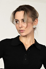 Women's knitted jumper in black with a collar Sewel 4038689 photo №4