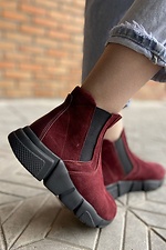 Замшевые бордовые ботинки весенние в спортивном стиле с резинками по бокам 4205694 фото №5
