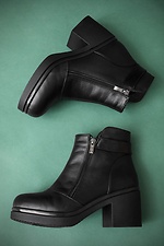 Черные зимние ботинки из натуральной кожи с двумя змейками и широким каблуком 4205695 фото №3