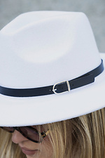 Damen Fedora Hut mit Riemen Weiß Without 8049697 Foto №5