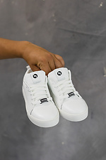 Children's white sneakers made of genuine leather  8018698 photo №5