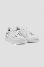 White leather flat sneakers for spring  4205707 photo №2