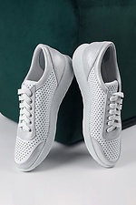 Белые кожаные кроссовки с перфорацией и серебряными вставками 4205710 фото №4