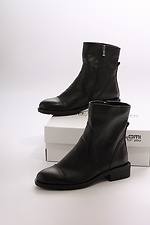 Black winter boots made of genuine leather 4205714 photo №2
