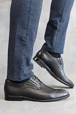 Черные классические туфли мужские из натуральной кожи 8018717 фото №4