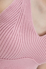 Gestricktes rosa geripptes Bralette-Oberteil mit dünnen Trägern Sewel 4037732 Foto №3
