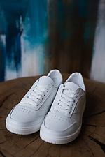 Children's white sneakers made of genuine leather  8018740 photo №2