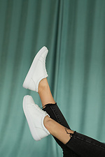 White leather sneakers with anatomical insole  8018761 photo №5