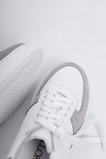 Light leather sneakers for the summer with colored inserts 4205765 photo №5