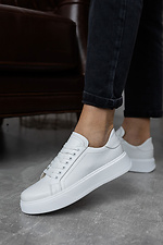 Spring women's sneakers made of white genuine leather  8019765 photo №1