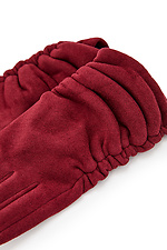 Утепленные бархатные перчатки бордового цвета  4007767 фото №2