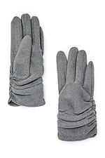 Утепленные бархатные перчатки серого цвета 4007770 фото №1