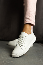 White leather sneakers for the city  8018772 photo №2