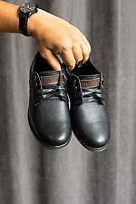 Кожаные классические туфли для мальчика, черные 8018773 фото №6