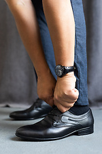 Классические мужские туфли из натуральной кожи черного цвета  8018786 фото №3