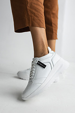 Белые кожаные кроссовки для города  8018816 фото №8