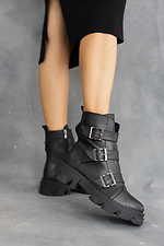 Теплые кожаные осенние ботинки на байке черные с пряжками 8018846 фото №4