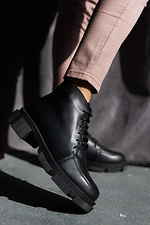 Осенние кожаные ботинки на платформе черного цвета  8018870 фото №5