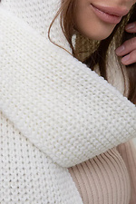 White knitted women's hat-scarf 4038877 photo №4