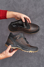 Męskie skórzane sneakersy zimowe w kolorze czarno-brązowym, z futerkiem.  8019877 zdjęcie №4