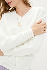 Oversized-Pullover aus weißer Wollmischung mit V-Ausschnitt  4037890 Foto №4