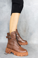 Кожаные высокие демисезонные ботинки берцы на платформе в шоколадном цвете 8018893 фото №4