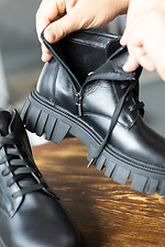 Черные кожаные ботинки утепленные на осень 8018901 фото №4
