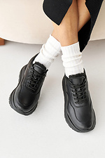 Schwarze Damen-Wintersneaker aus Leder mit Fell 8019908 Foto №8