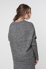 Szary dzianinowy sweter z odkrytymi ramionami  4037909 zdjęcie №2