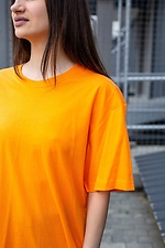 Длинная оверсайз футболка для девушки хлопковая оранжевого цвета Without 8042925 фото №2